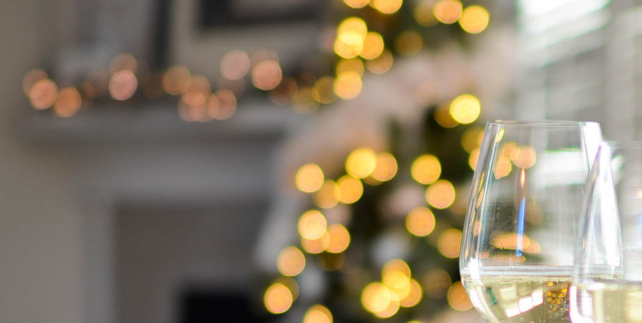 6 Items to Make Your Holiday Party Easier