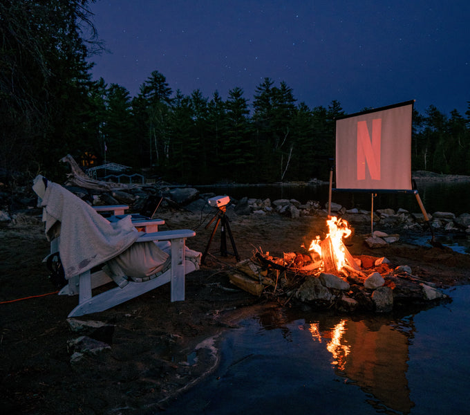 How to Throw an Outdoor Movie Party